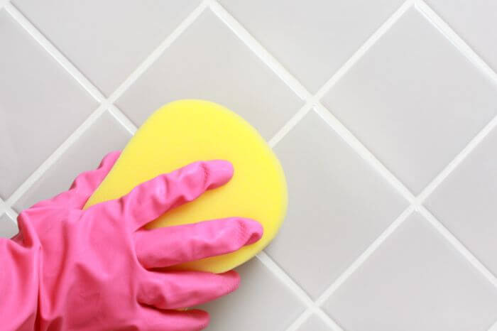 How To Clean Bathroom Tiles
